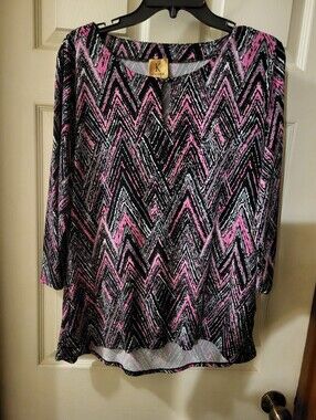 Kasper Black and Pink Chevron Tunic Top